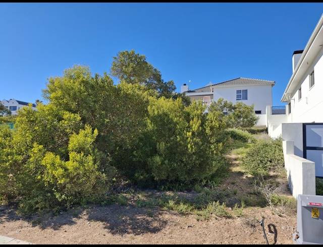 LAND FOR SALE IN SHELLEY POINT